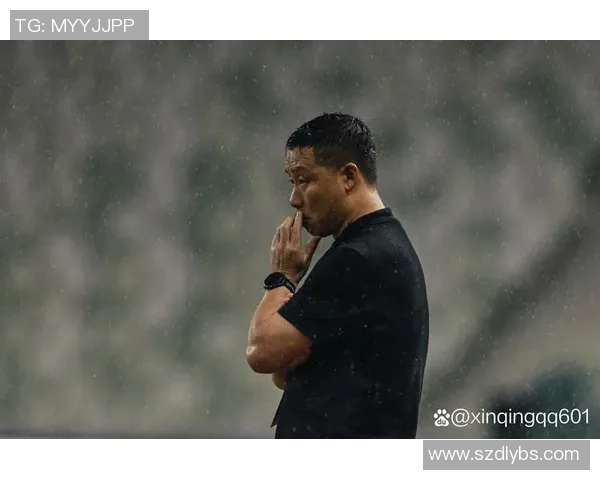 足球球星铲娃事件引发热议专家解析背后影响及球迷反应